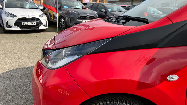 Toyota Aygo 1.0 VVT-i X-Play 5dr Petrol Hatchback